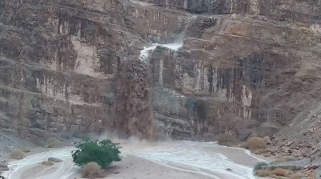 שיטפון בקומראן (צילום: דן פרקש, רשות הטבע והגנים)