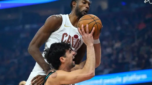 עוד הופעה מרשימה וניצחון יקר לפורטלנד. אבדיה (צילום: רויטרס)