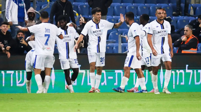 שחר רוזן, מגן הפועל פתח תקוה (צילום: קובי אליהו)