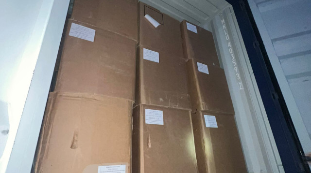 ניסיון להברחת מכולת טבק (צילום: דוברות המשטרה)