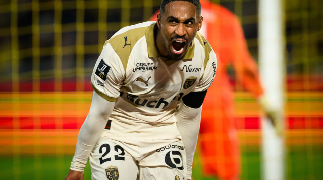 ווסלי סעיד שחקן לאנס חוגג שער (צילום: GettyImages, LOIC VENANCE/AFP)