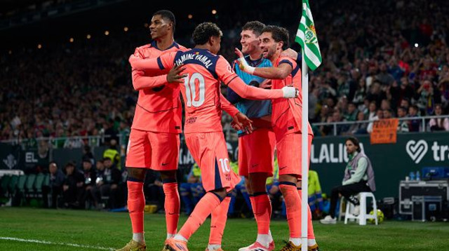 שחקני ברצלונה חוגגים (צילום: Diego Souto / Contributor)