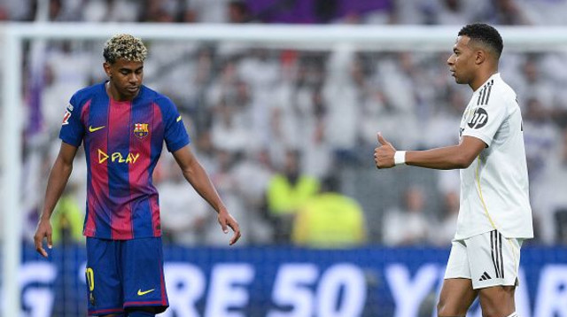 אמבפה ולאמין ימאל (צילום: David Ramos / Staff)