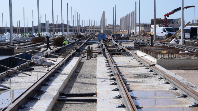 עבודות על הקטע הסגול של הרכבת הקלה (צילום: אבשלום ששוני)