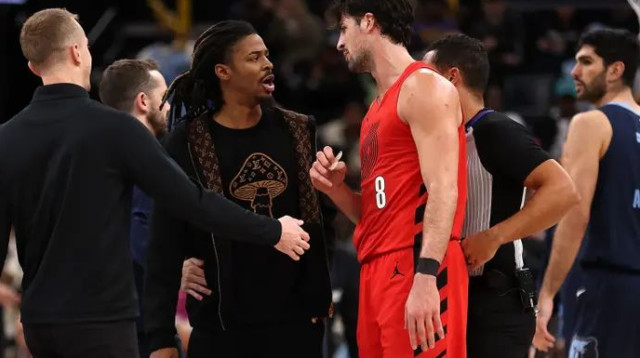 אבדיה ומוראנט בשיחה צפופה (צילום: GettyImages, Justin Ford)