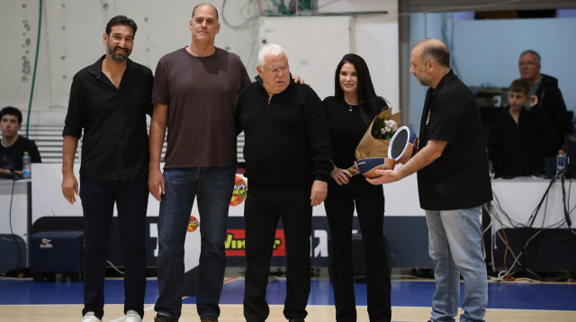 פיני גרשון, מנהל מקצועי מכבי רמת גן (צילום: אתר רשמי, שקד אבן, באדיבות מכבי קבוצת כנען רמת גן)