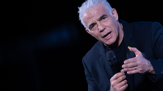 יאיר לפיד  (צילום: יונתן זינדל פלאש 90)