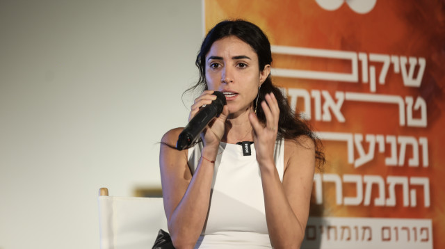 קטי גבוני פורום המומחים של מפעל הפיס (צילום: דרור סיתהכל)