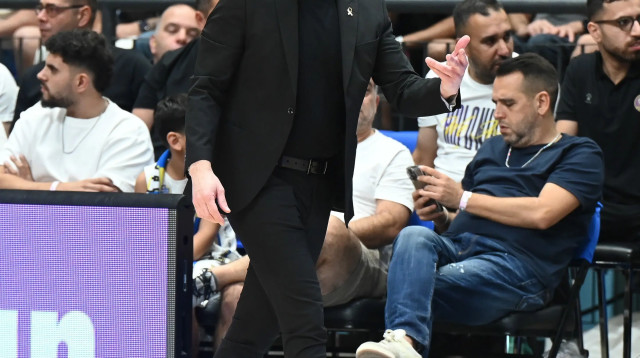 מאמן הפועל חולון דני פרנקו (צילום: ברני ארדוב)