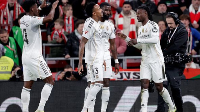 שחקני ריאל מדריד חוגגים (צילום: Soccrates Images)