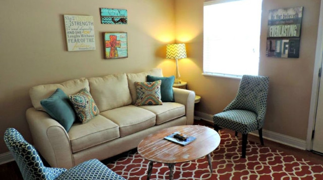 ספה לסלון (צילום: Pixabay)