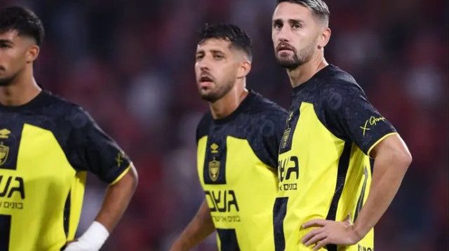 יתקרבו למוליכת הטבלה? אצילי ומיכה (צילום: מאור אלקסלסי)