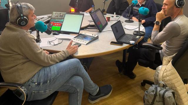 דני דבורין באולפן עם משה פרימו, אורי אוזן ואבי נמני (צילום: 103FM)