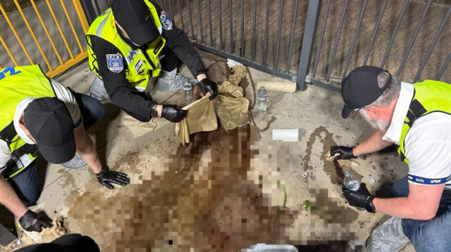 מתנדבי זק"א בזירת הפיגוע בסידני אוסטרליה (צילום: דוברות זק"א)