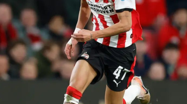 כמעט הבקיע בבכורה בפ.ס.וו. עבד (צילום: אימג'בנק  GettyImages, Prestige/Soccrates)