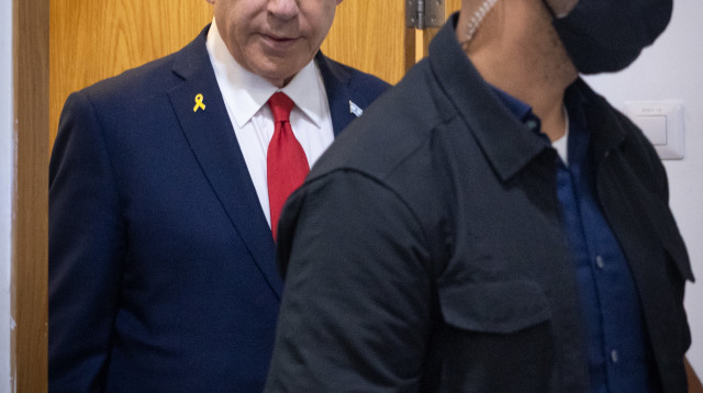 בנימין נתניהו בבית המשפט (צילום: מרים אלסטר פלאש 90)