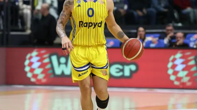 בכורה בליגה. לונדברג (צילום: דני מרון)