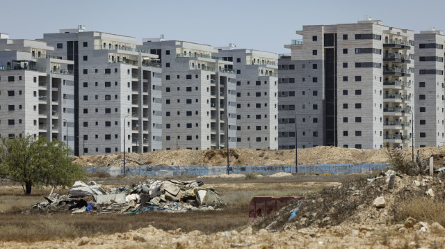 אתר בנייה בבאר שבע (צילום: נתי שוחט, פלאש 90)