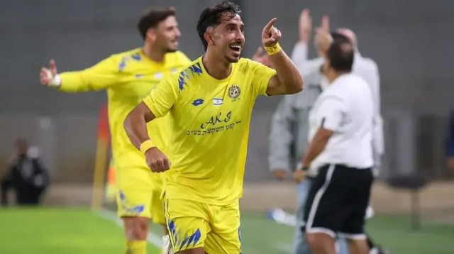 עלה ראשון על הלוח. אופק עובדיה (צילום: קובי אליהו)