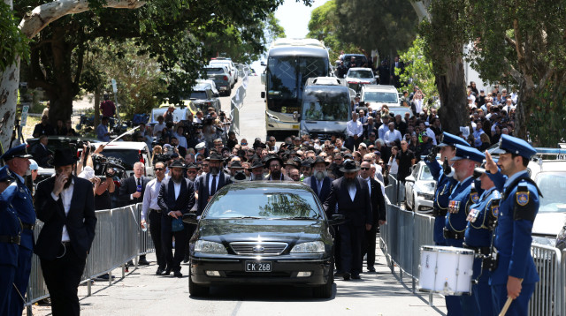 הלווייתו בסידני של הרב אלי שלנגר, 17.12.25 (צילום: רויטרס)