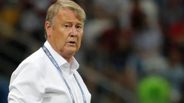 אוגה הריידה, מאמן נבחרת דנמרק (צילום: רויטרס)