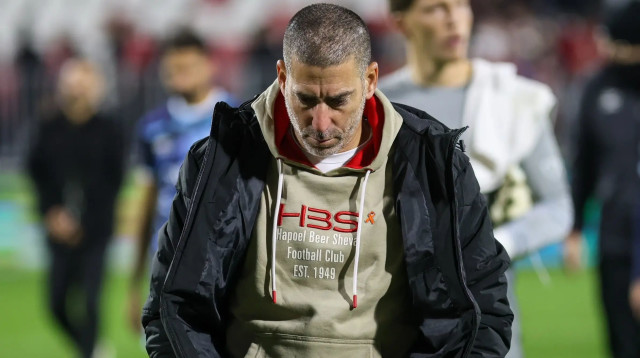 רן קוז'וך מאמן הפועל באר שבע (צילום: קובי אליהו)