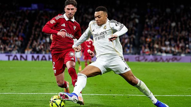 אמבפה מול סביליה (צילום: Quality Sport Images / Contributor)