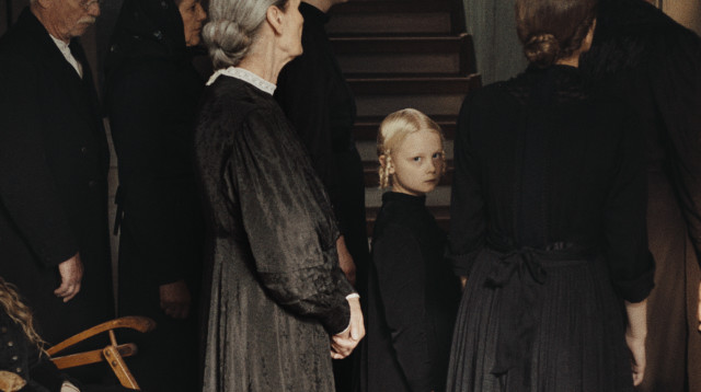 "צליל של נפילה", 2025 (צילום: FabianGamper_StudioZentral)