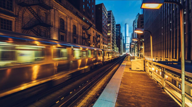 רכבת מטרו (צילום: FREEPIK)