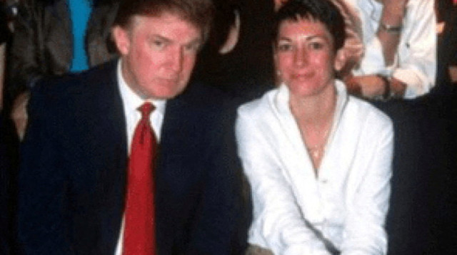 תמונה של דונלד טראמפ מתוך מסמכי אפשטיין (צילום: רויטרס)