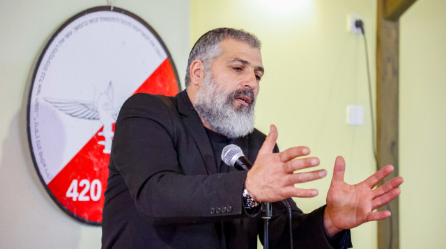 צביקה יחזקאלי (צילום: גרשון אלינסון, פלאש 90)