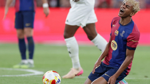 לאמין ימאל שחקן ברצלונה (צילום: רויטרס)