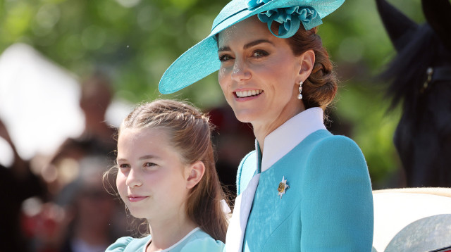 קייט מידלטון והנסיכה שארלוט  (צילום:  Neil Mockford/Getty Images)