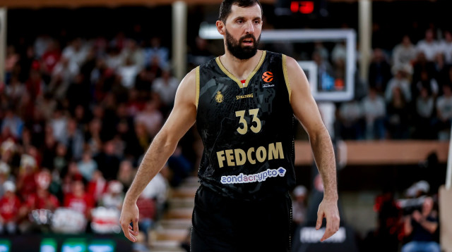 ניקולה מירוטיץ' שחקן מונאקו (צילום: GettyImages, Roberto Finizio)