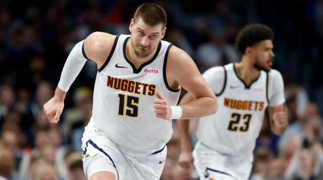 שחקן דנבר נאגטס ניקולה יוקיץ' (צילום: GettyImages, Ron Jenkins)