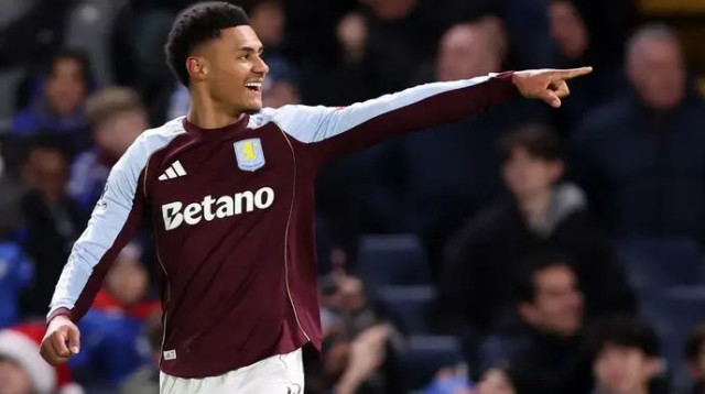 צמד מכריע. ווטקינס (צילום: רויטרס)