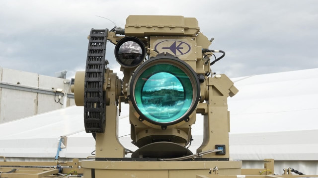 מערכת הלייזר אור איתן (צילום: אגף דוברות וקשרי ציבור במשרד הביטחון)