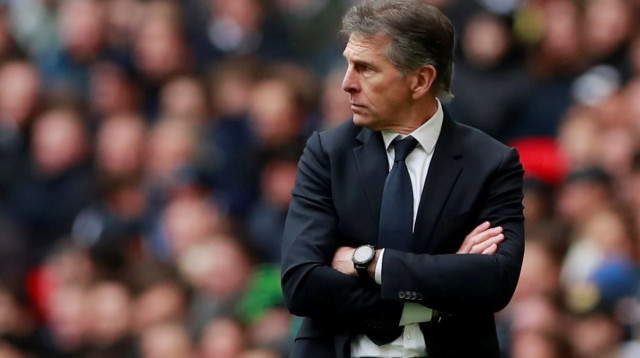 סנט אטיין בצרות. קלוד פואל (צילום: רויטרס)