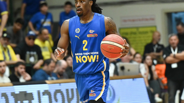 ג'ימי קלארק, מכבי תל אביב (צילום: ברני ארדוב)