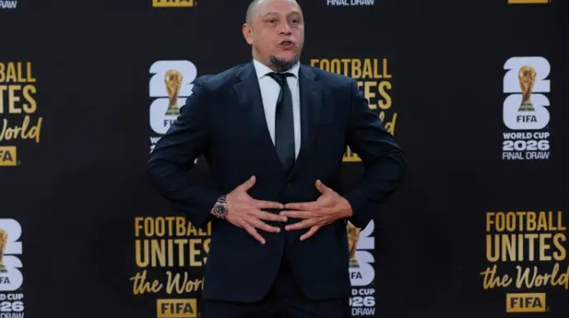 רק בריאות מלך. קרלוס (צילום: רויטרס)