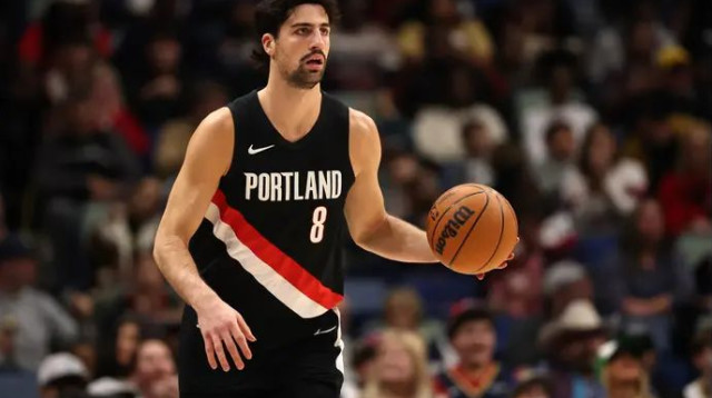 עוד משחק גדול. אבדיה (צילום: GettyImages, Chris Graythen)