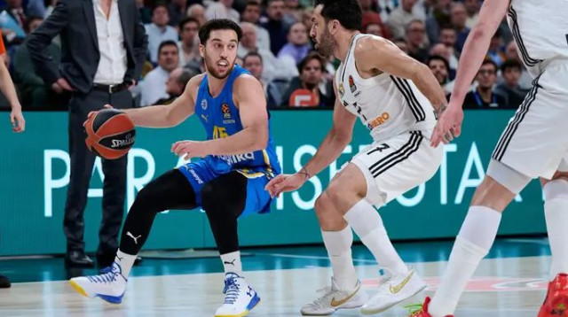 בלאט מול קמפאסו במפגש הקודם (צילום: GettyImages, Borja B. Hojas)