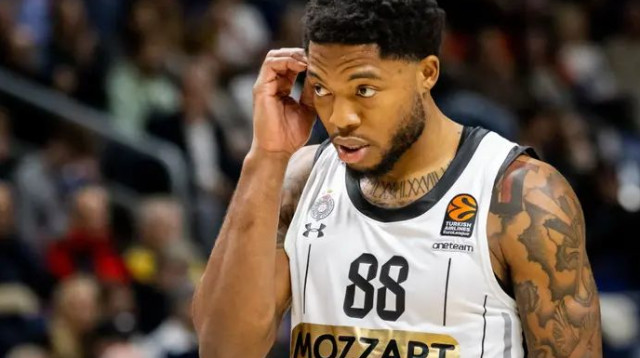 "מתאים לקטש מאוד". ג'ונס (צילום: GettyImages)