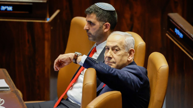 בנימין נתניהו בישיבת 40 חתימות (צילום: נועם מושקוביץ דוברות הכנסת)