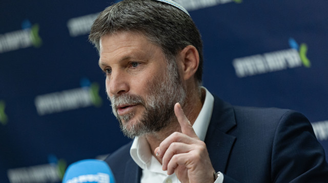 רפורמת החלב שלו תחת מתקפה  (צילום: יונתן זינדל פלאש 90)