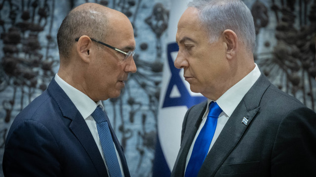 בנימין נתניהו ופרופ' אמיר ירון  (צילום: חיים גולדברג פלאש 90)