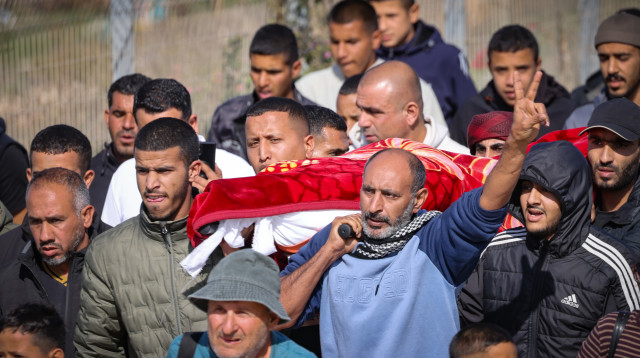 הלוויית מוחמד חוסיין שנהרג בתראבין על ידי המשטרה (צילום: ג'מאל עווד, פלאש 90)