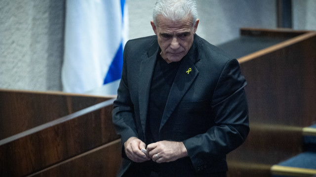 יאיר לפיד (צילום: יונתן זינדל פלאש 90)