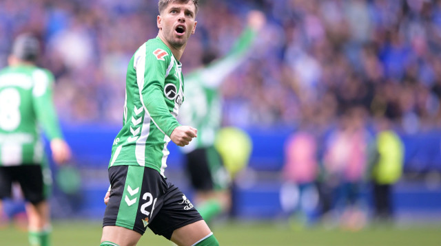 ג'יו לו סלסו שחקן בטיס חוגג שער (צילום: GettyImages, Soccrates Images)