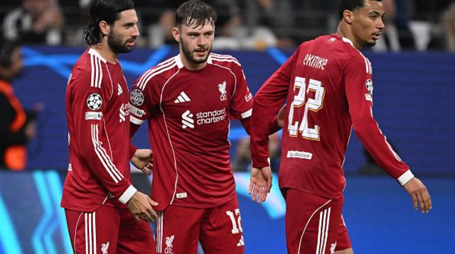 הוגו אקיטיקה, דומיניק סובוסלאי, קונור בראדלי (צילום: Getty images)